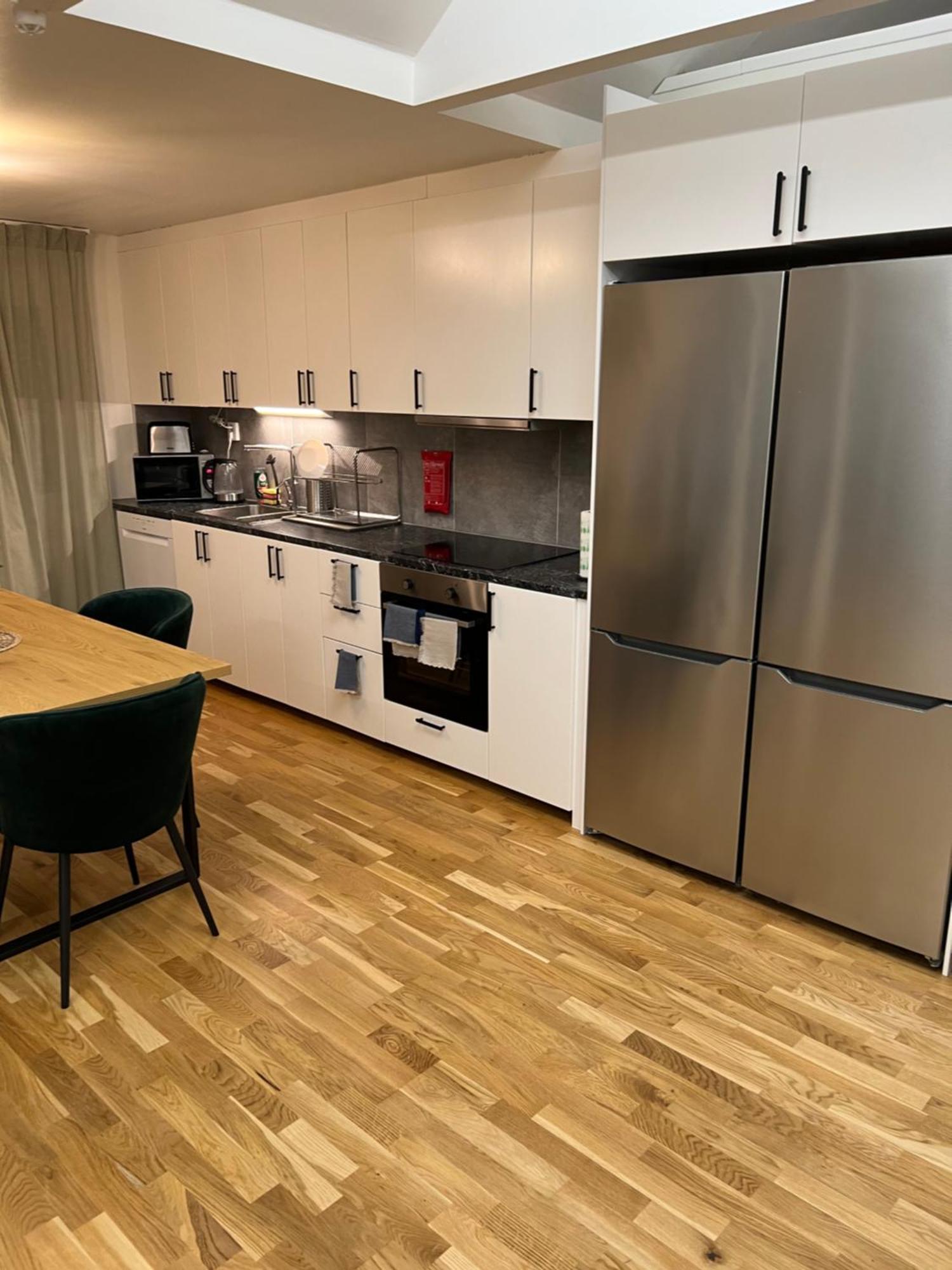 Noah Longstay Apartment Vasteras Exterior photo