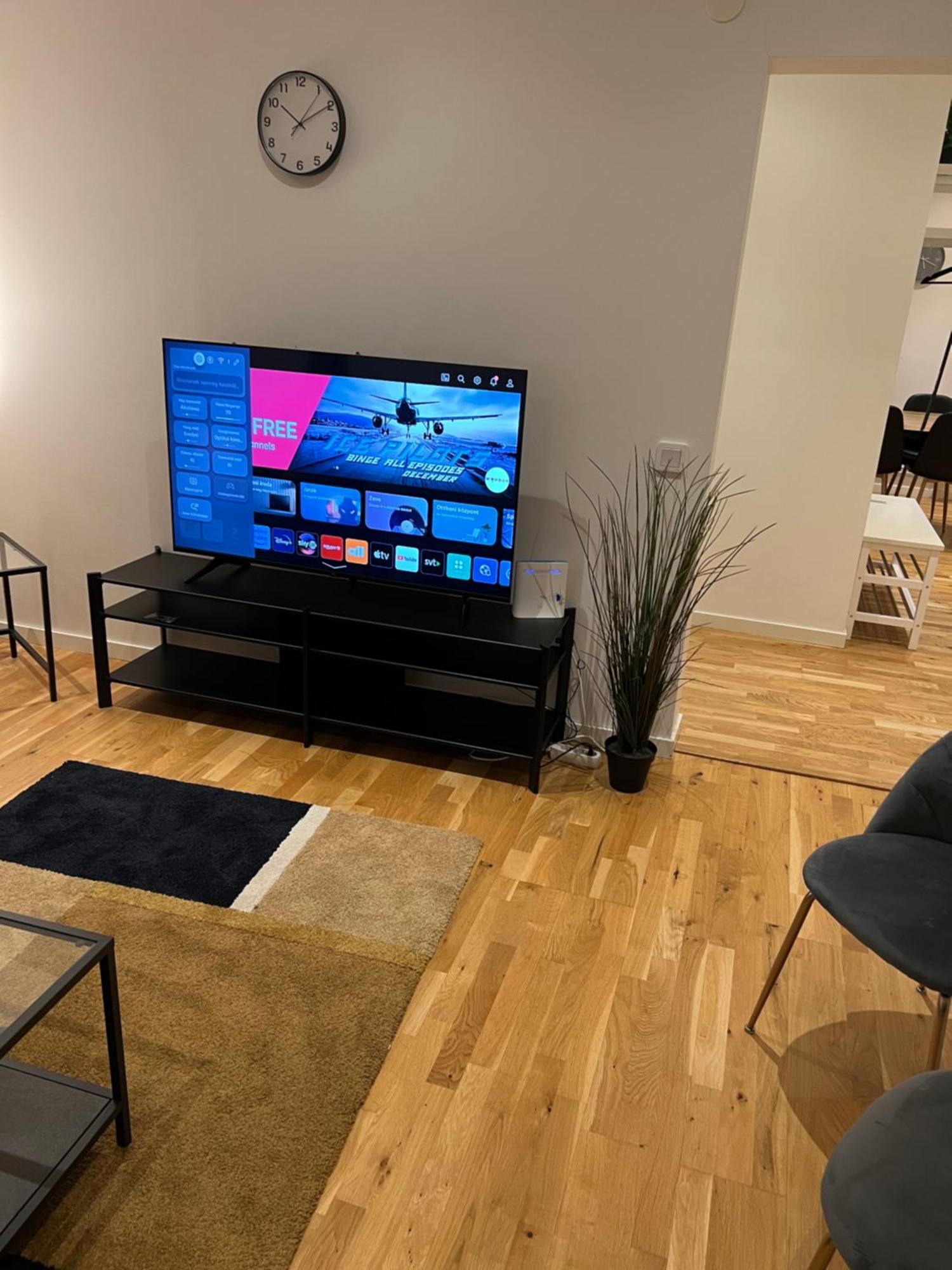 Noah Longstay Apartment Vasteras Exterior photo