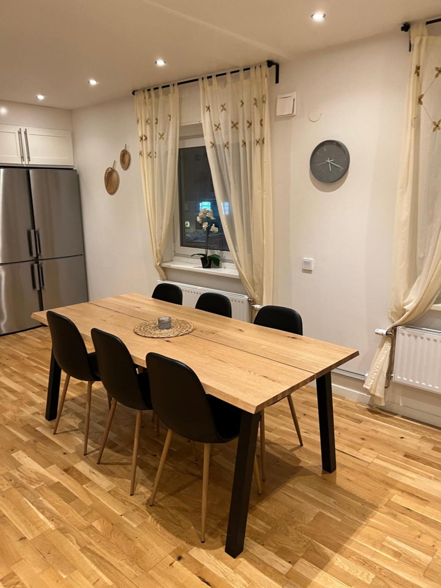 Noah Longstay Apartment Vasteras Exterior photo