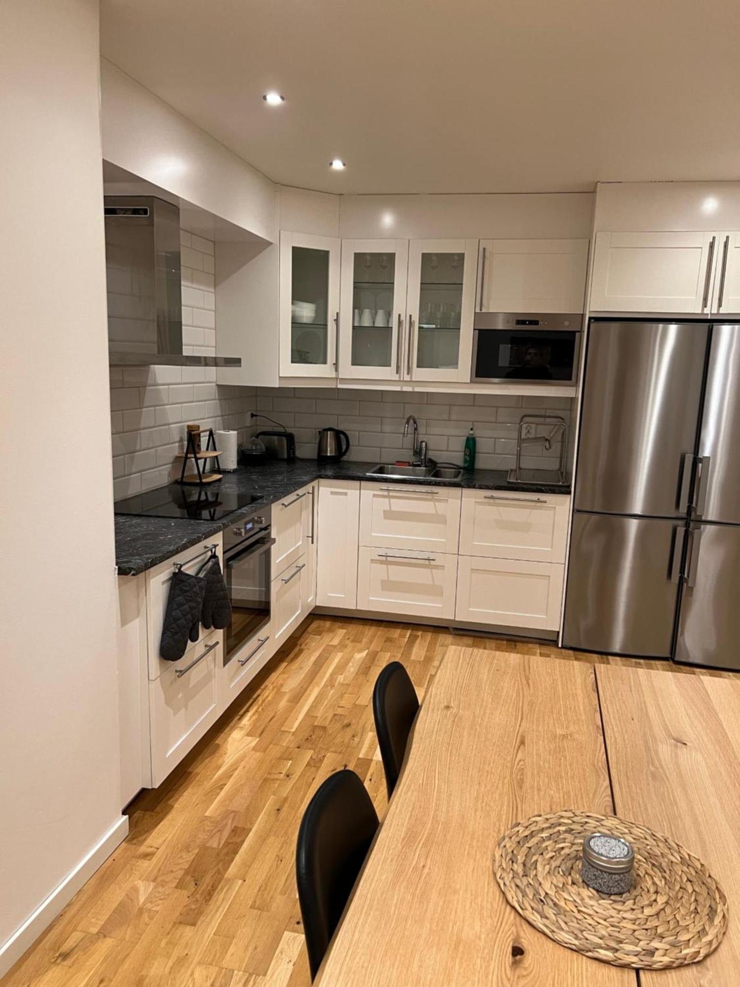 Noah Longstay Apartment Vasteras Exterior photo